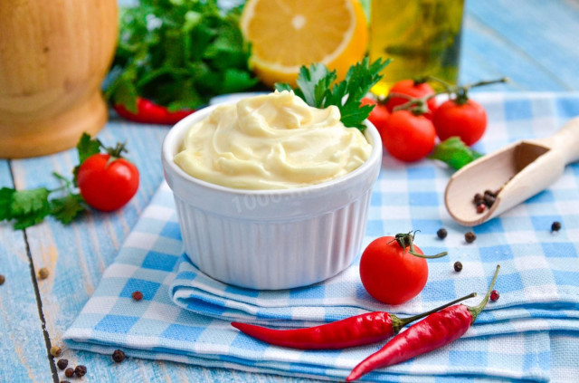 Homemade mayonnaise with lemon and mustard in blender