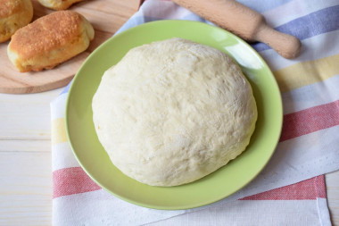 Dough for fried pies on dry yeast