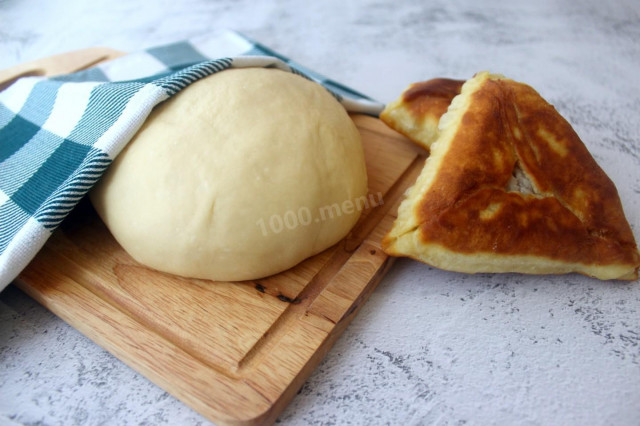 Dough for white bread on kefir without yeast