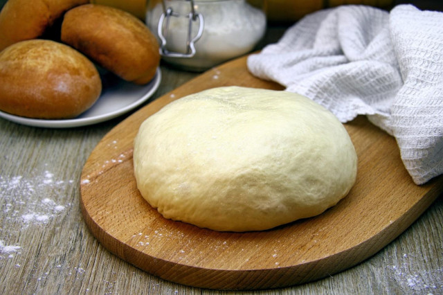 Rich yeast dough for pies in the oven