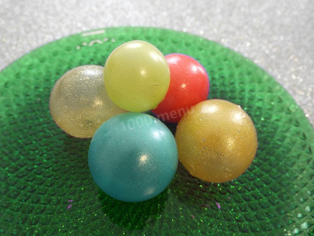 Gelatin balls