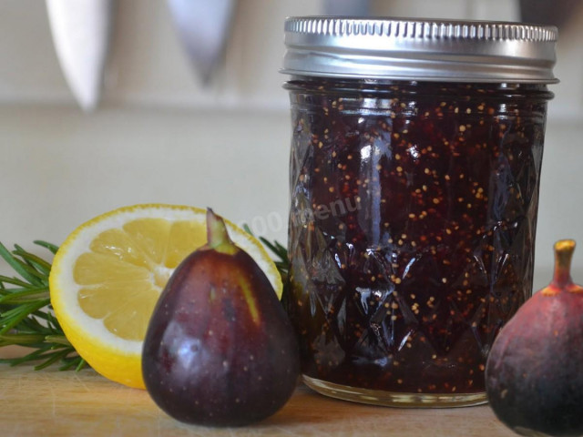 Fig jam with lemon for winter