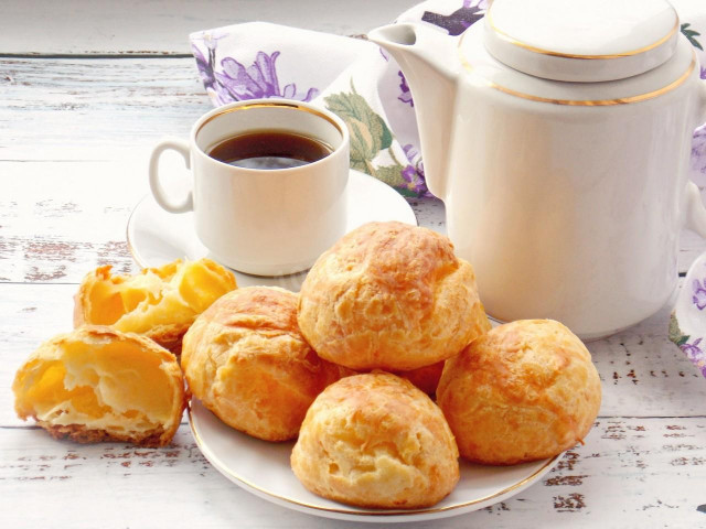 Gougers French cheese buns