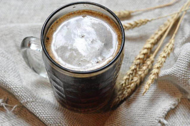 Kvass from dry kvass without yeast on rye flour