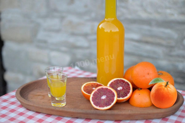 Liqueur of oranges on vodka