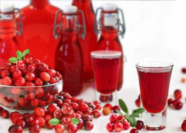 Cranberry moonshine with alcohol and sugar