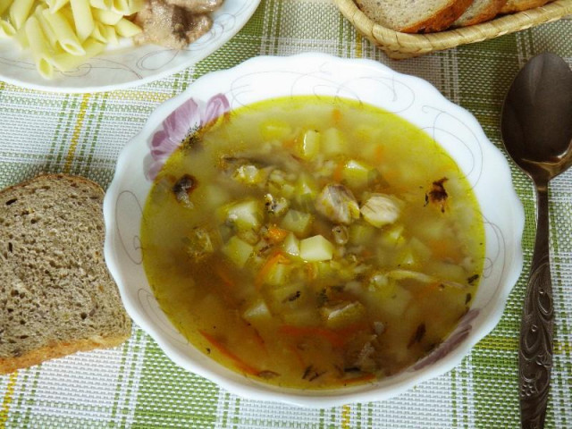 Canned fish soup with pearl barley