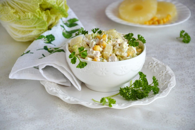 Salad with chicken, pineapples and Peking cabbage