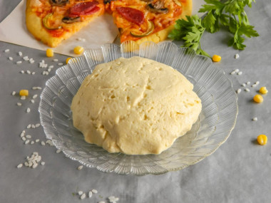 Gluten-free pizza dough