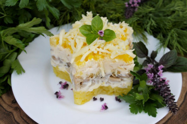 Viking salad with pineapple and chicken