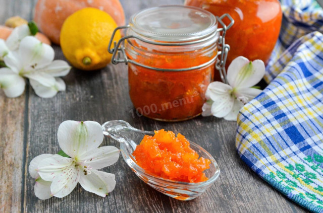 Pumpkin jam of oranges and lemons for winter