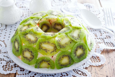 Malachite bracelet salad with kiwi