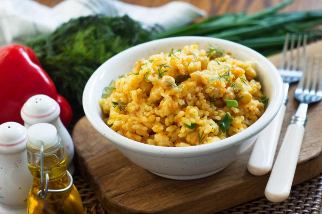Vegetarian pilaf with chickpeas