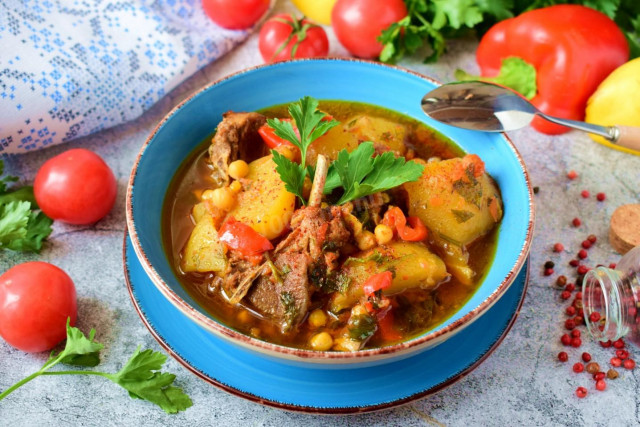 Azerbaijani mutton Bozbash soup with chickpeas