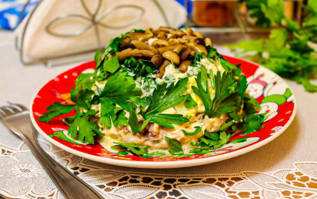 Mushroom Glade salad with opyatami