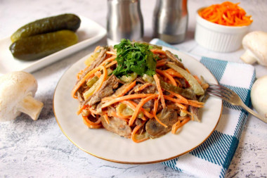 Gluttony salad with Korean carrots and mushrooms and beef