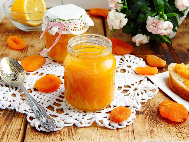 Dried apricot jam for winter