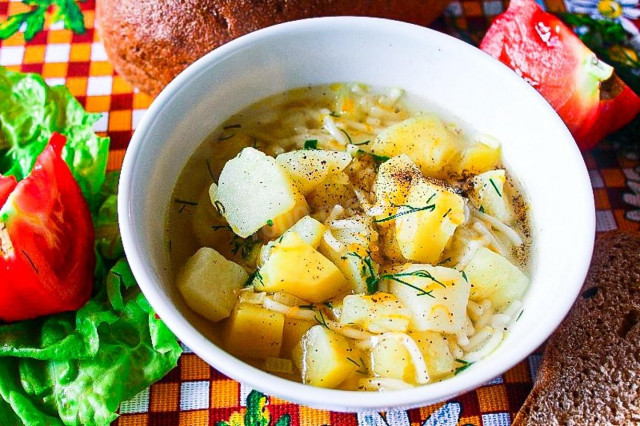 Turkey soup with noodles and potatoes