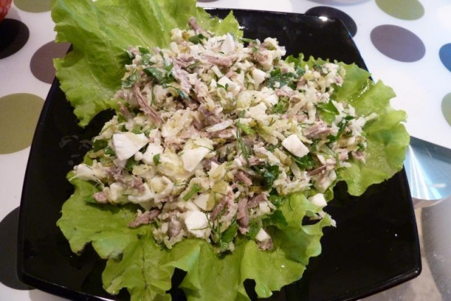 Radish salad with meat