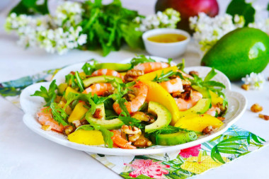 Mango avocado and arugula shrimp salad