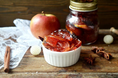 Plum and apple jam for winter
