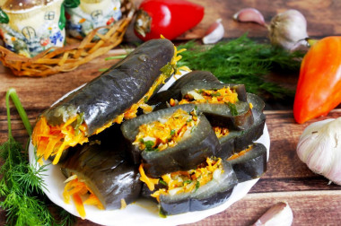 Marinated eggplant stuffed with carrots and garlic