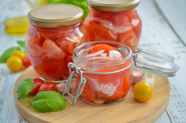 Tomato salad without sterilization for winter