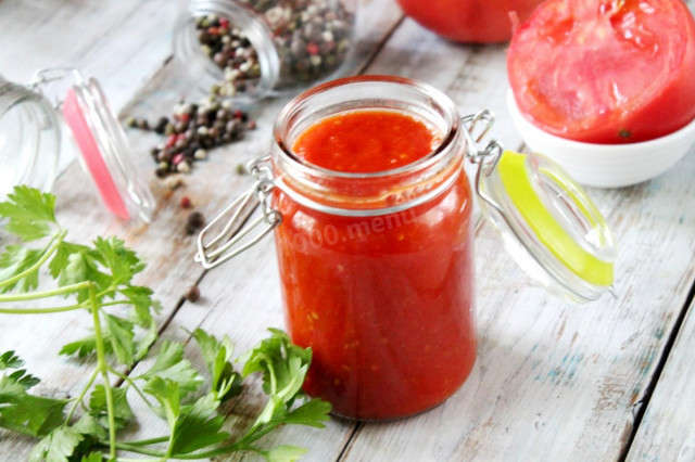 Tomato ketchup for winter