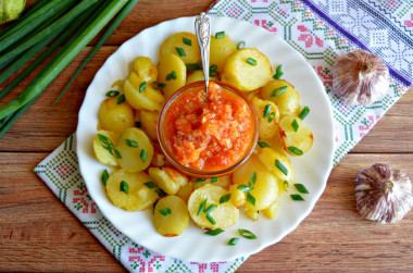 Spicy zucchini adjika for winter