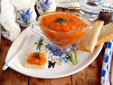 Carrot caviar with tomatoes for winter