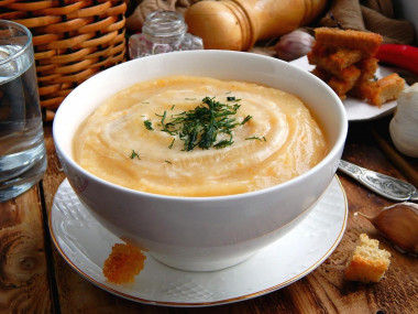 Thick mashed soup with pumpkin zucchini and potatoes