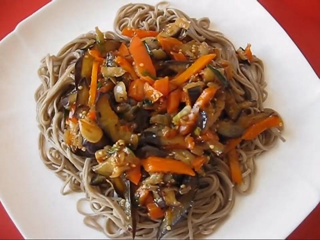 Soba Japanese noodles with eggplant