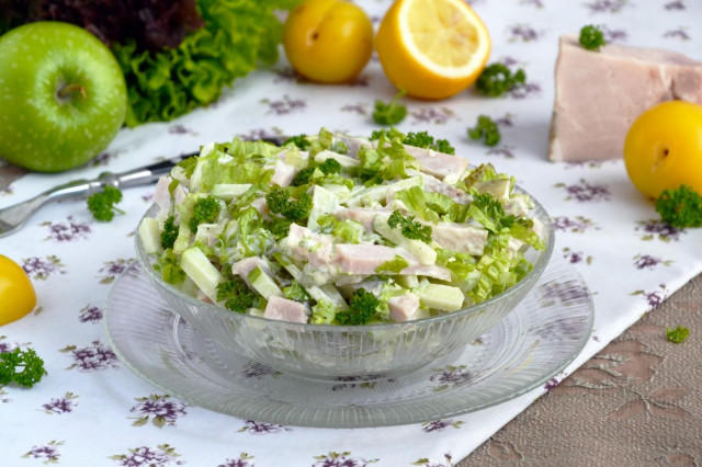 Salad with boiled pork and pickles