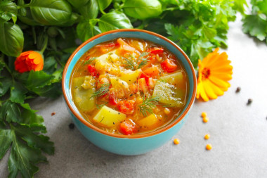 Red lentil and string bean soup