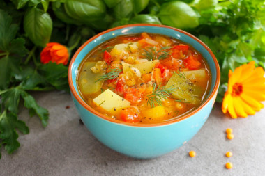 Red lentil and string bean soup