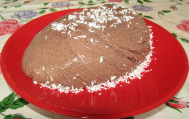 Chocolate sour cream dessert with gelatin