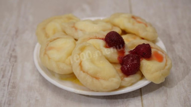 Original dumplings with sweet cottage cheese