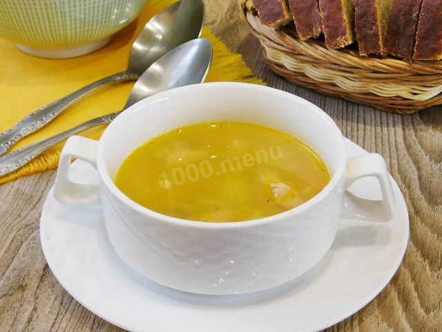 Fish soup with red lentils from canned sardines