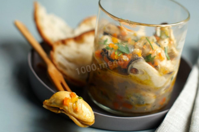 Pickled frozen mussels