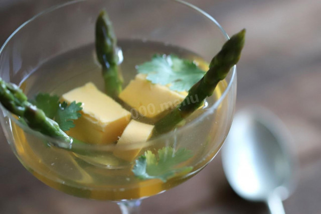 Consomme with asparagus