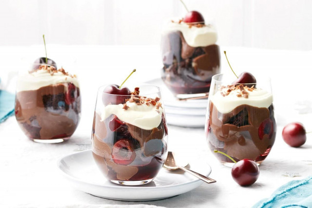 Trifle with Cherry Liquid Cake