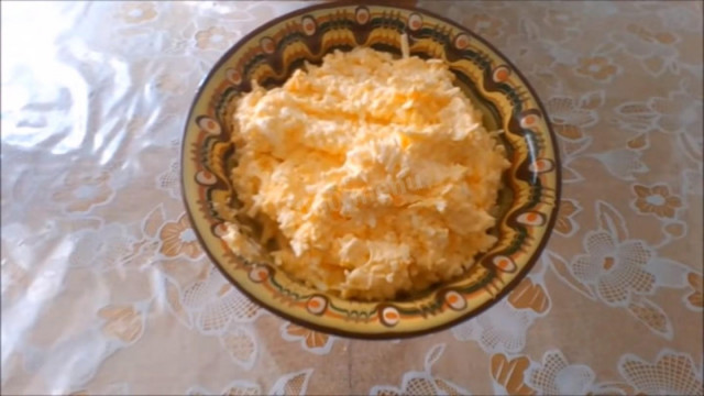 Snack with melted cheese and eggs with mayonnaise