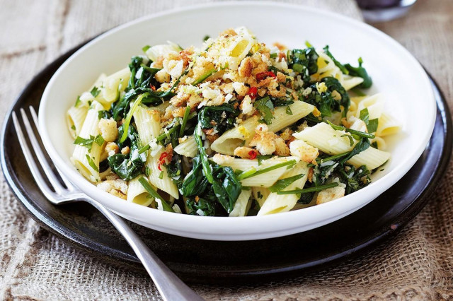 Penne with spinach