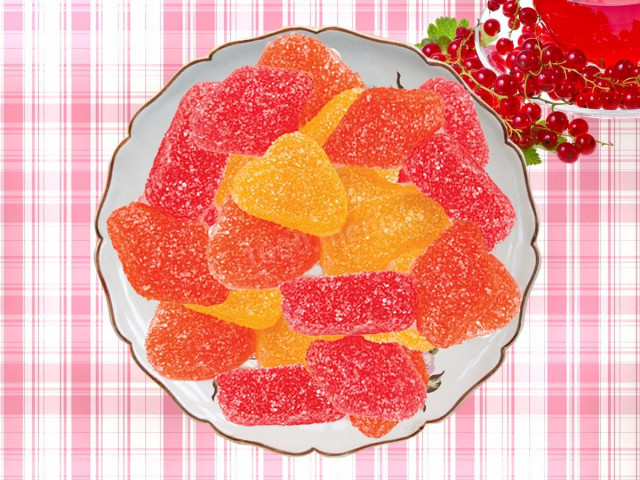 Jelly candies from currant juice