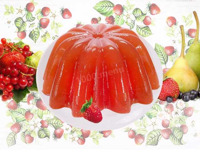 Dessert Jelly of frozen berries and gelatin