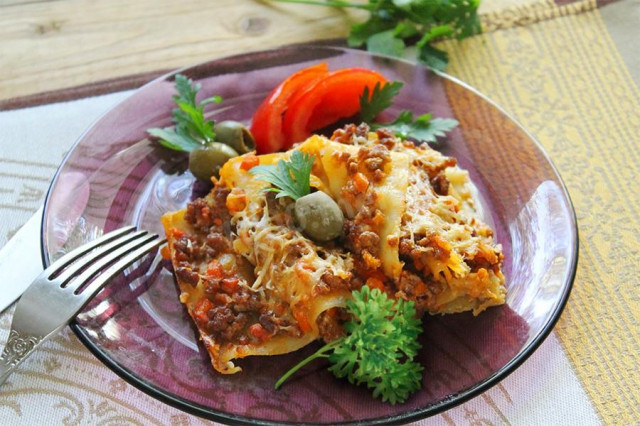 Classic lasagna with meat