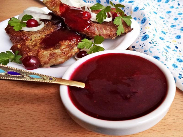 Lingonberry sauce for meat