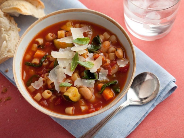 Italian minestrone soup
