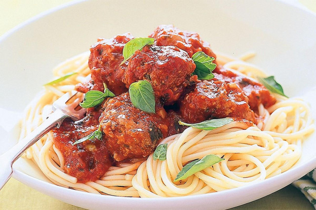 Beef meatballs in sauce