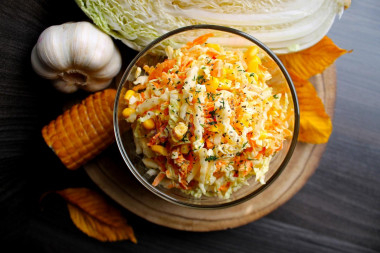 Peking cabbage salad with smoked cheese
